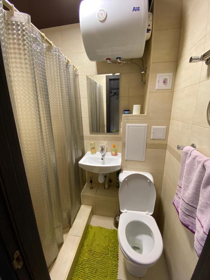 Apartment 30 M2 On Sergei Esenin 11 Harkiv Dış mekan fotoğraf