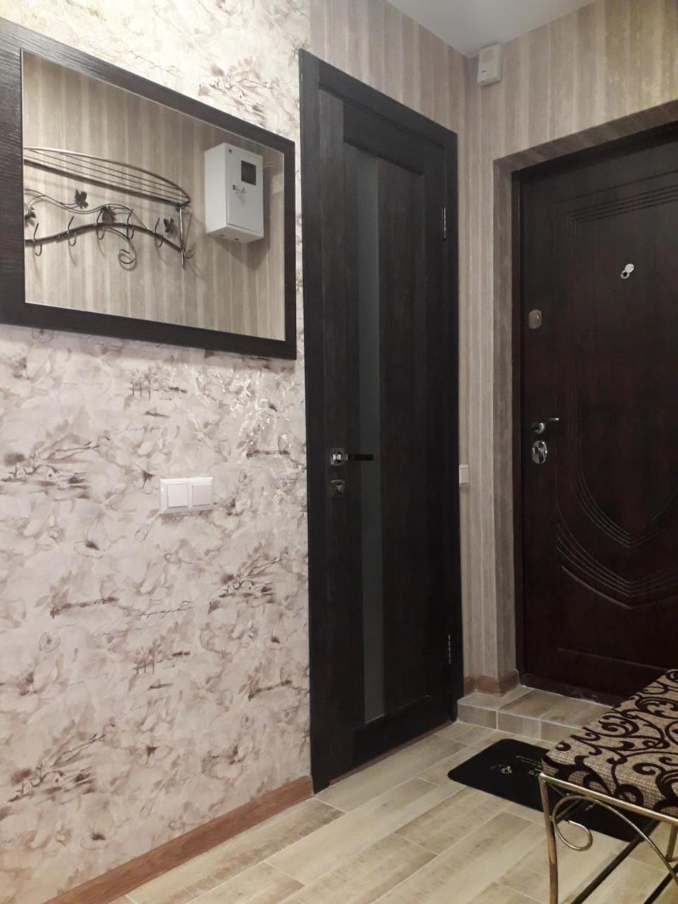 Apartment 30 M2 On Sergei Esenin 11 Harkiv Dış mekan fotoğraf